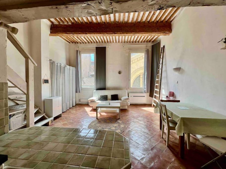 Appartement De Charme Au Coeur D'Aix Aix-en-Provence Dış mekan fotoğraf
